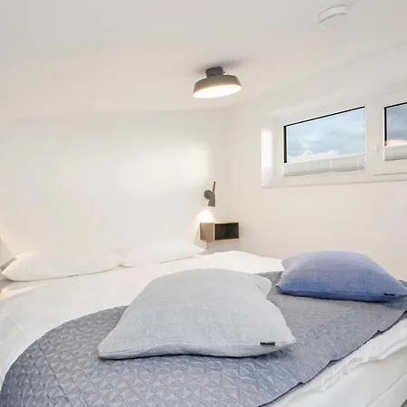 2 Bedroom Gorgeous In Lembruch-duemmer Casa de Férias Lembruch