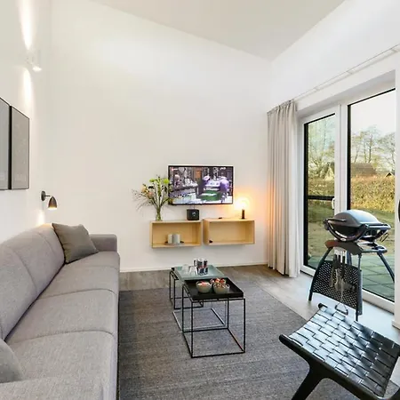 2 Bedroom Gorgeous In Lembruch-duemmer Casa de Férias Lembruch